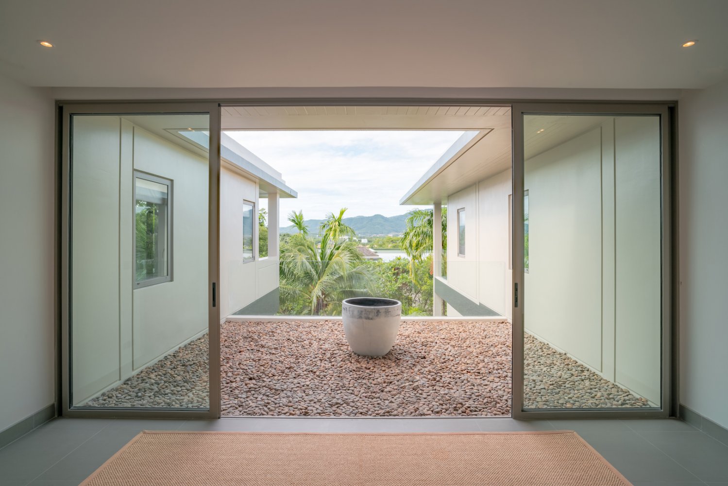 Property image - full photo 7