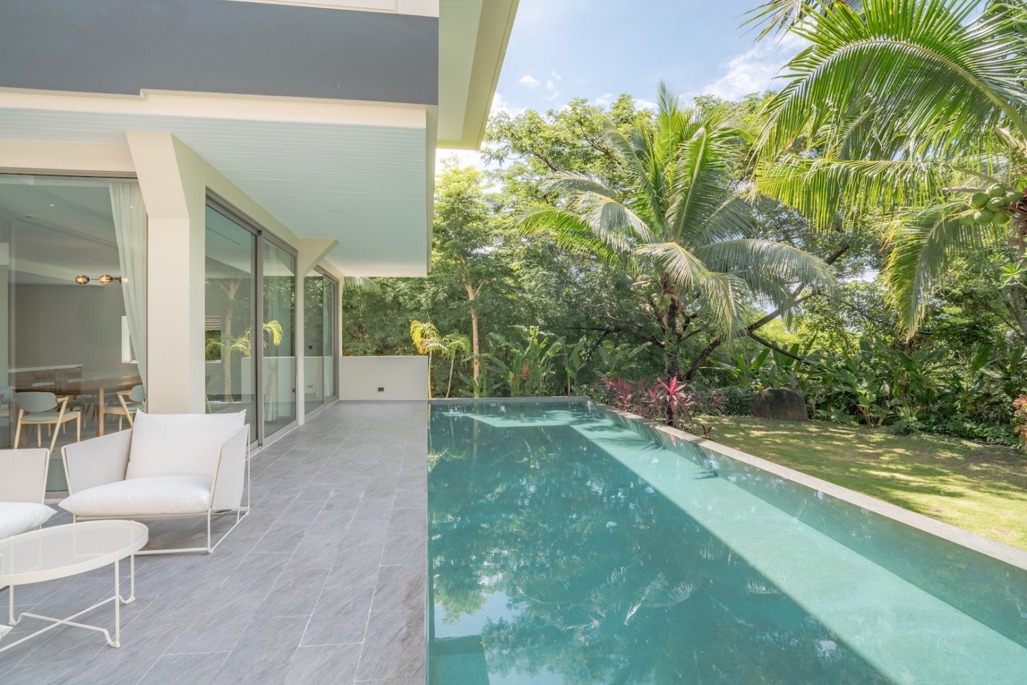 Property image - full photo 3