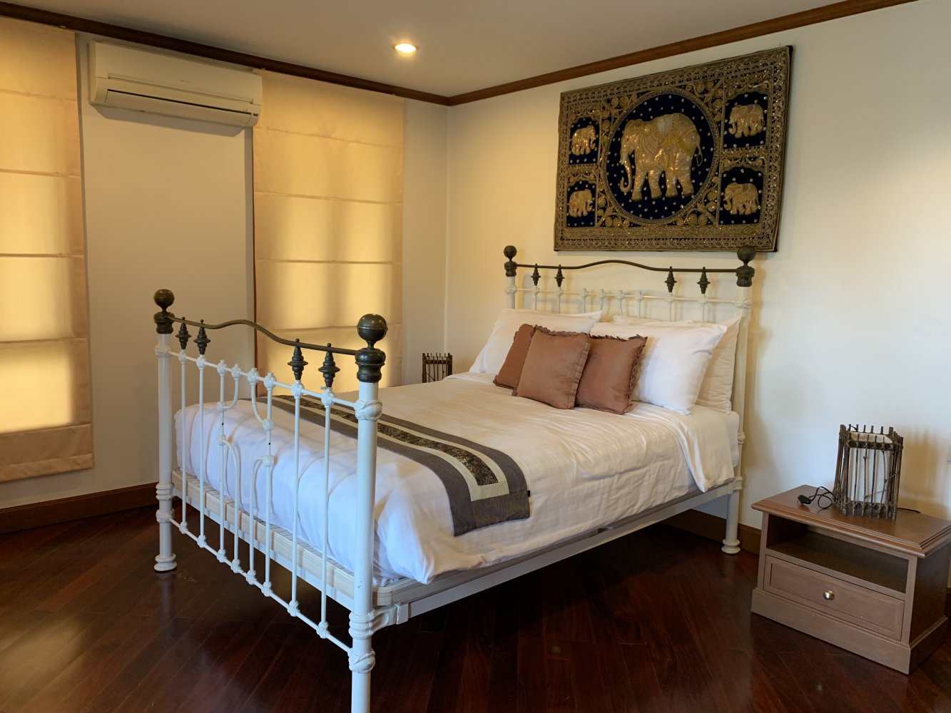 Property image - full photo 15
