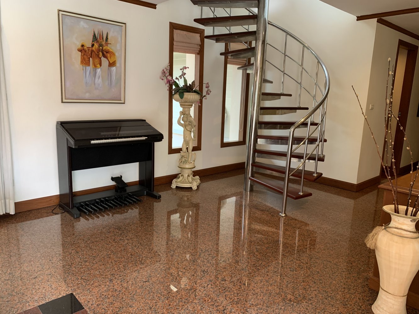 Property image - full photo 7