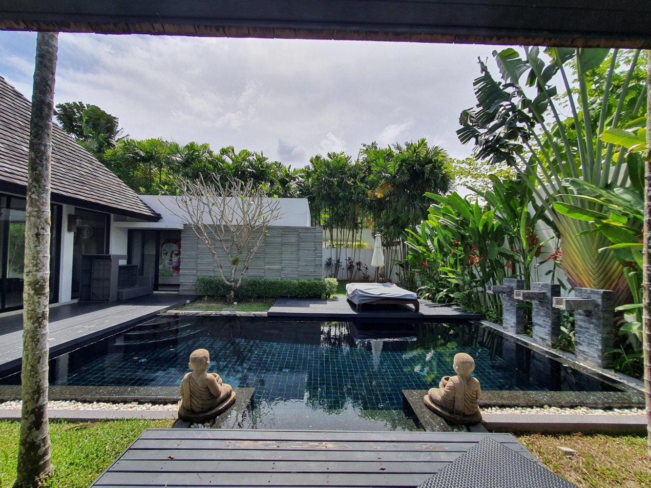 Property image - full photo 4