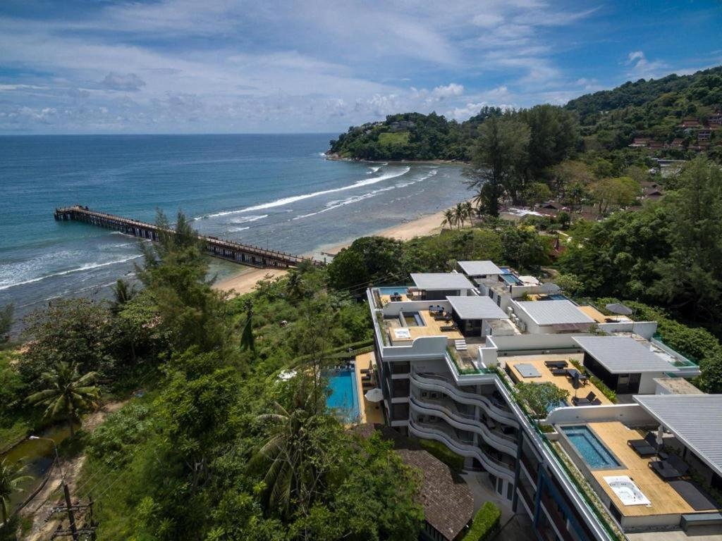 Property image - full photo 6