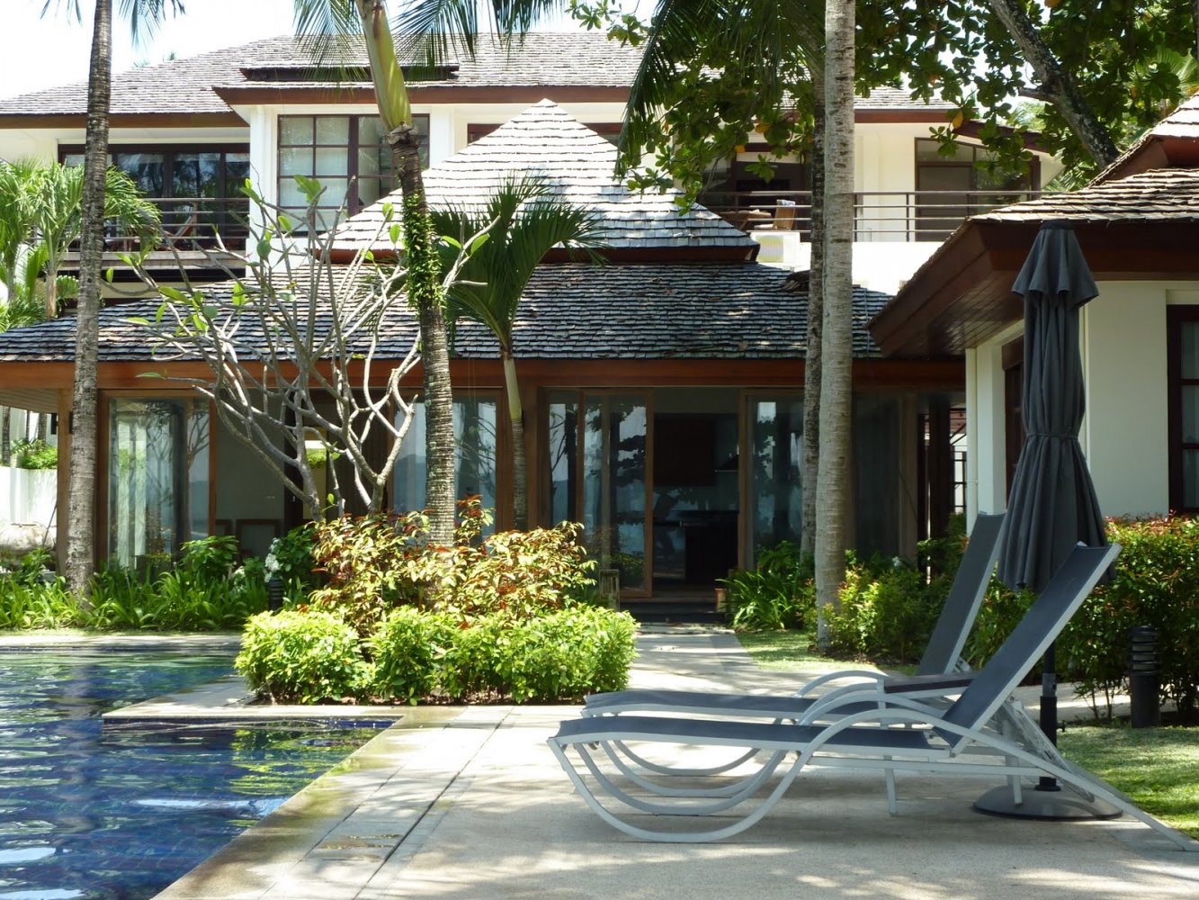 Property image - full photo 4