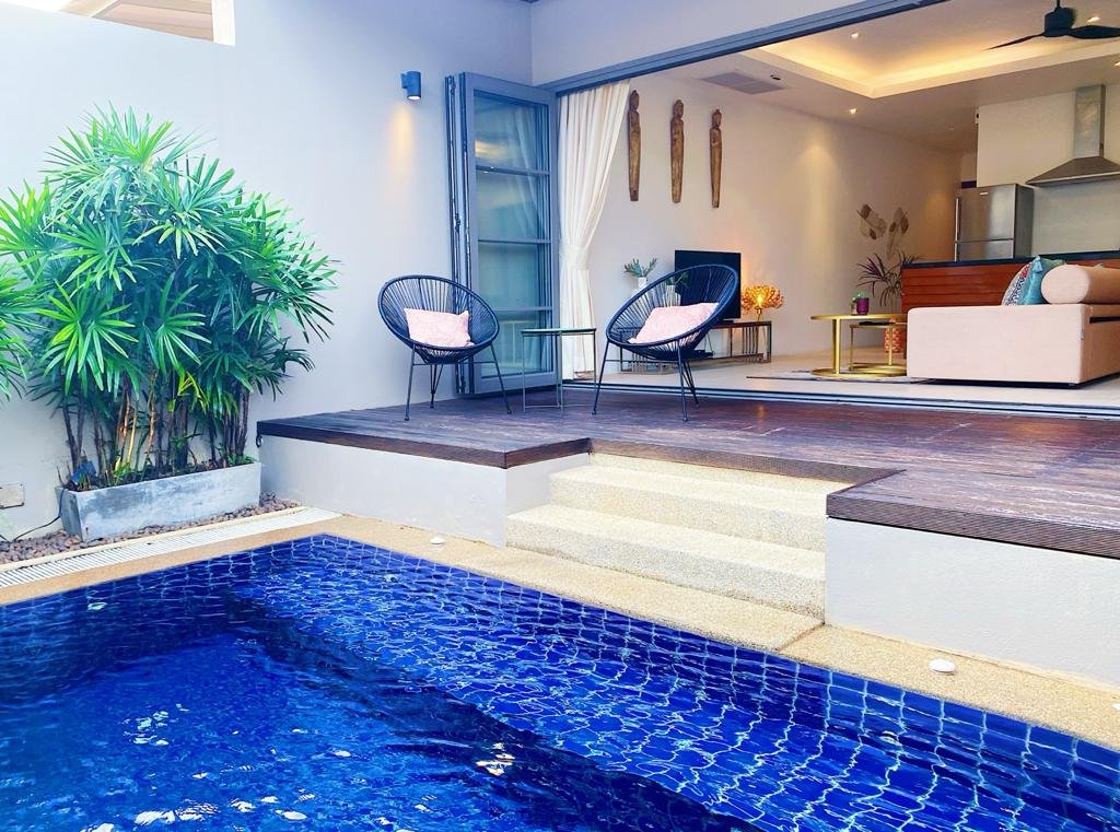 Property image - full photo 18
