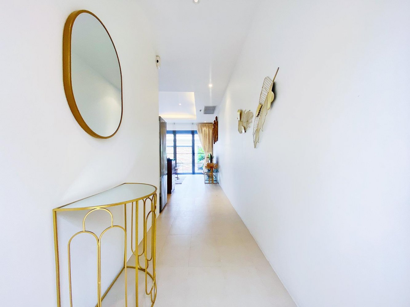 Property image - full photo 12