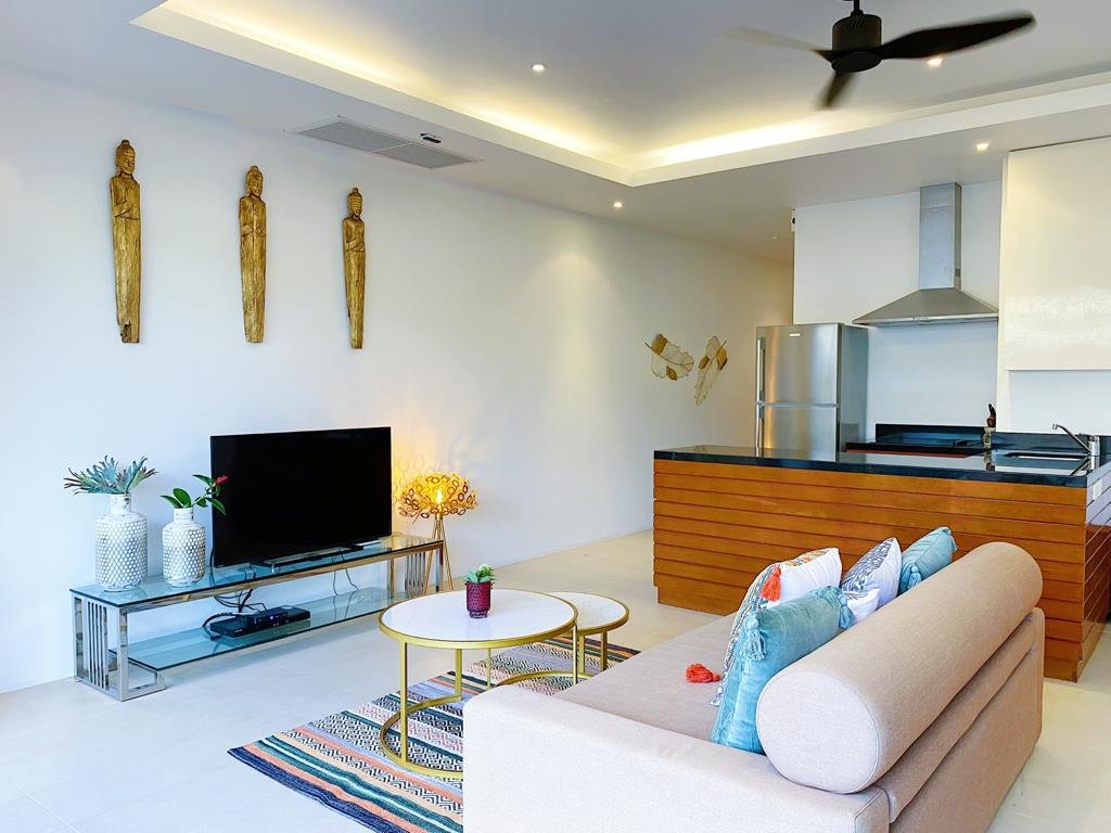 Property image - full photo 6