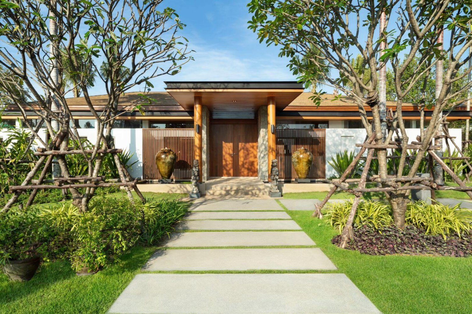 Property image - full photo 16