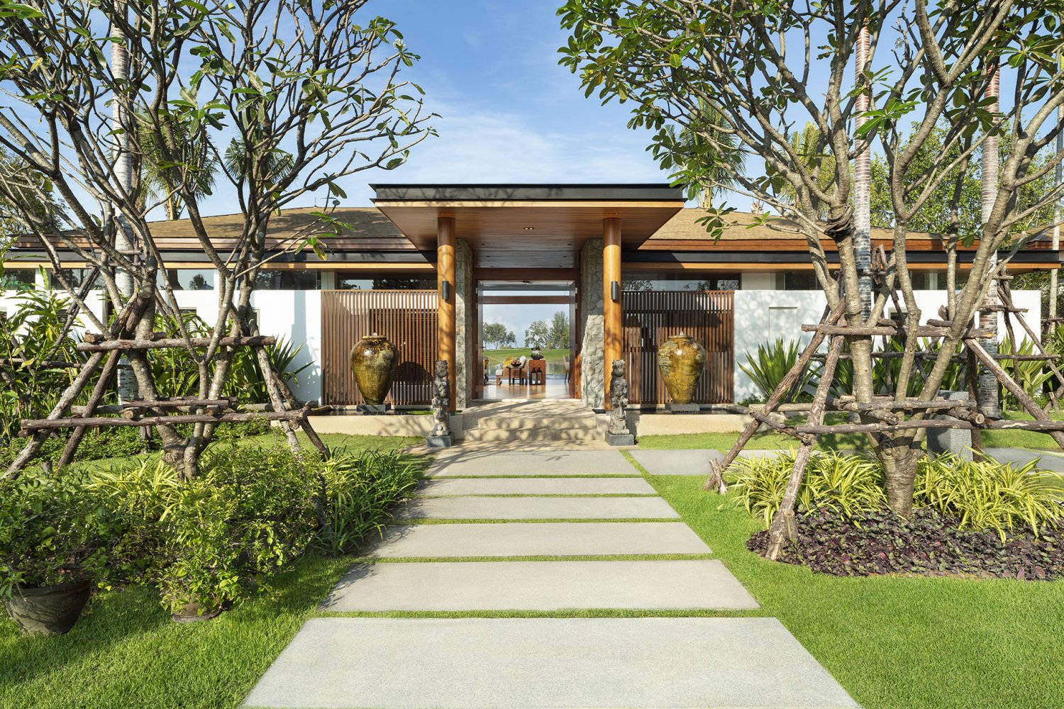 Property image - full photo 17