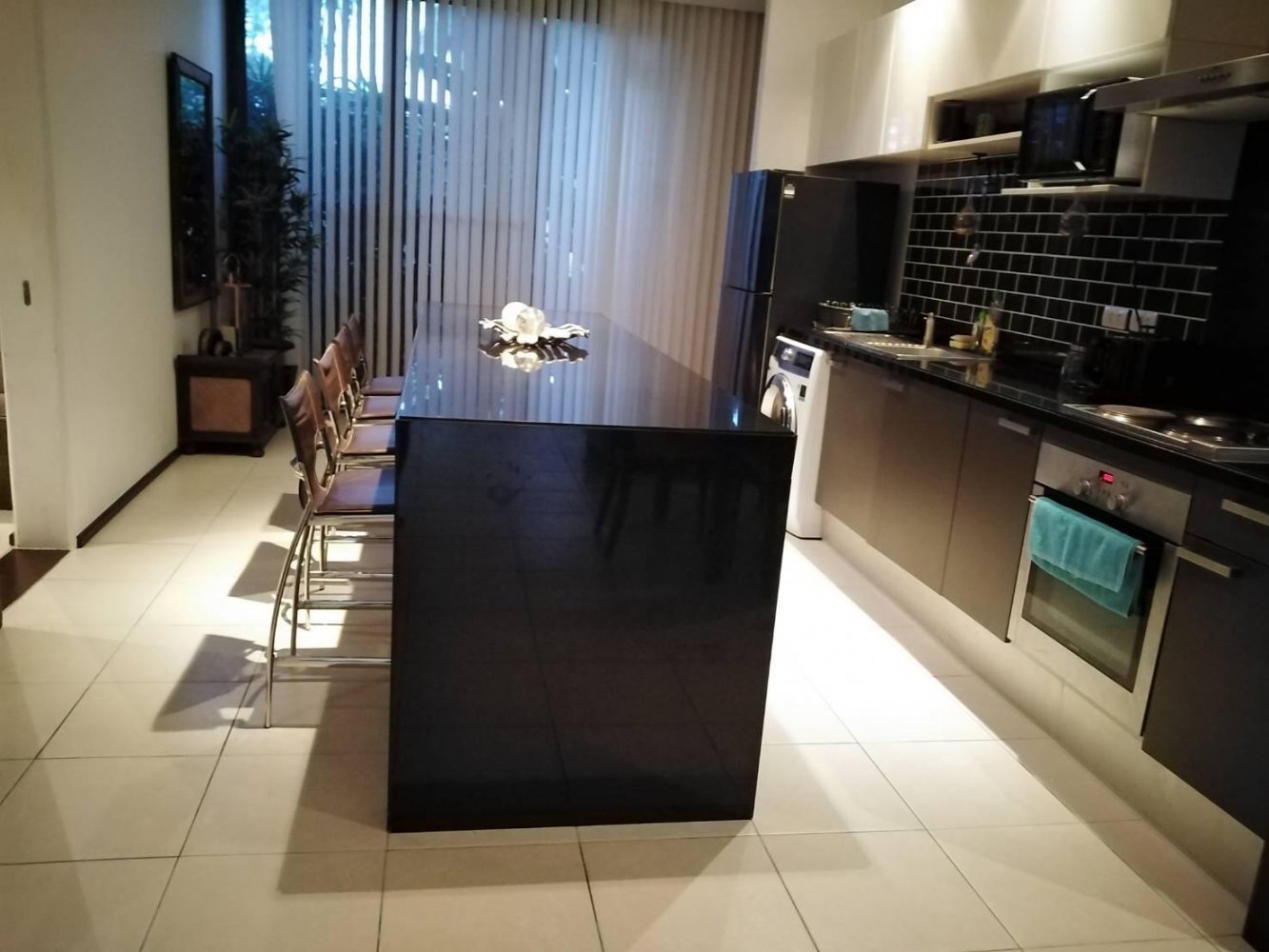 Property image - full photo 15