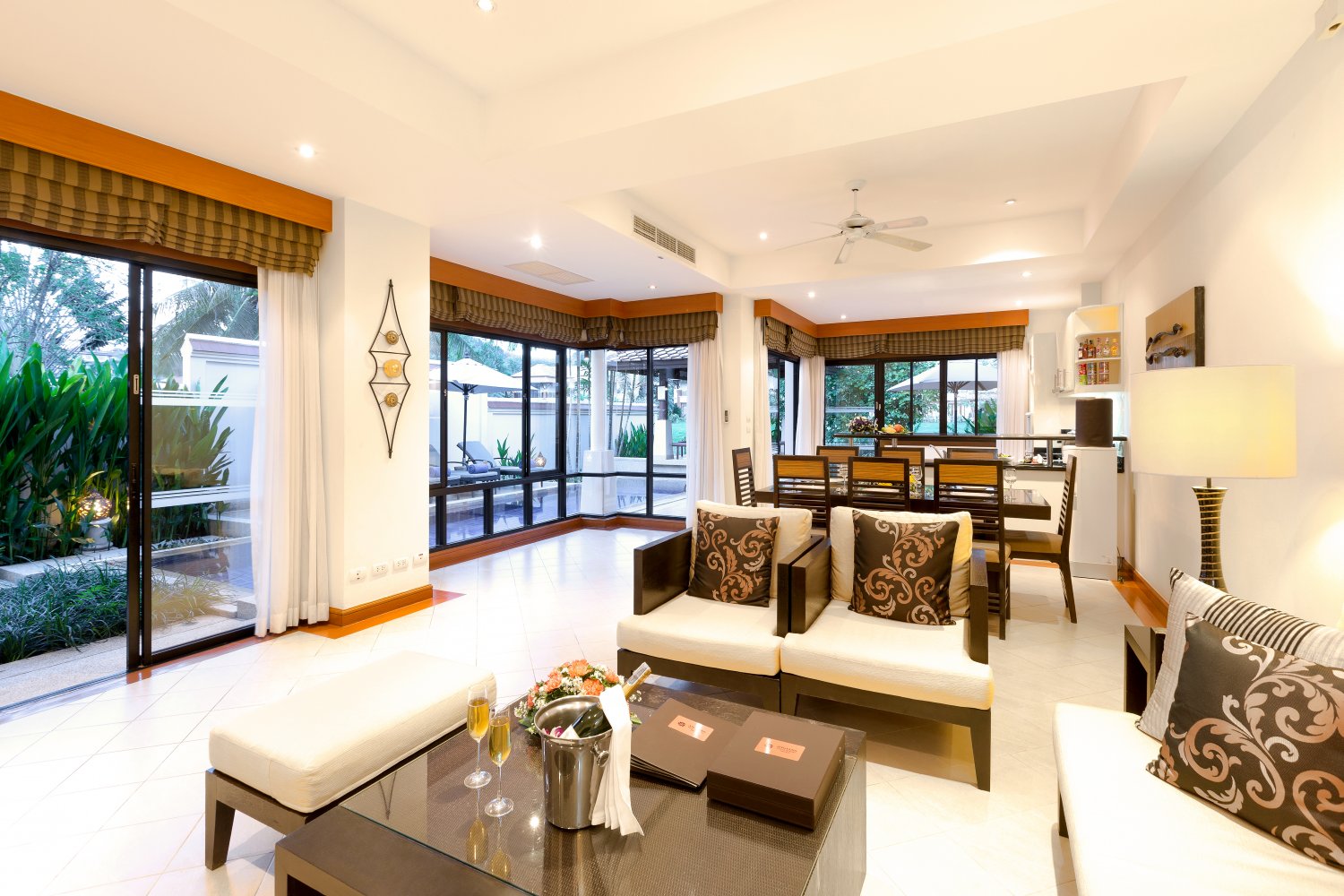 Property image - full photo 12