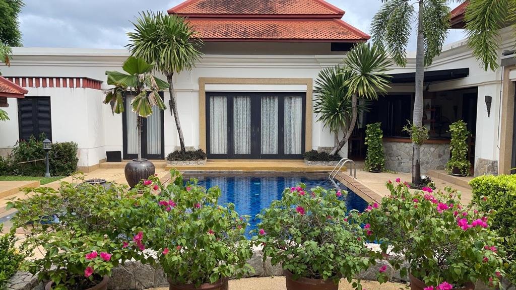 Property image - full photo 14
