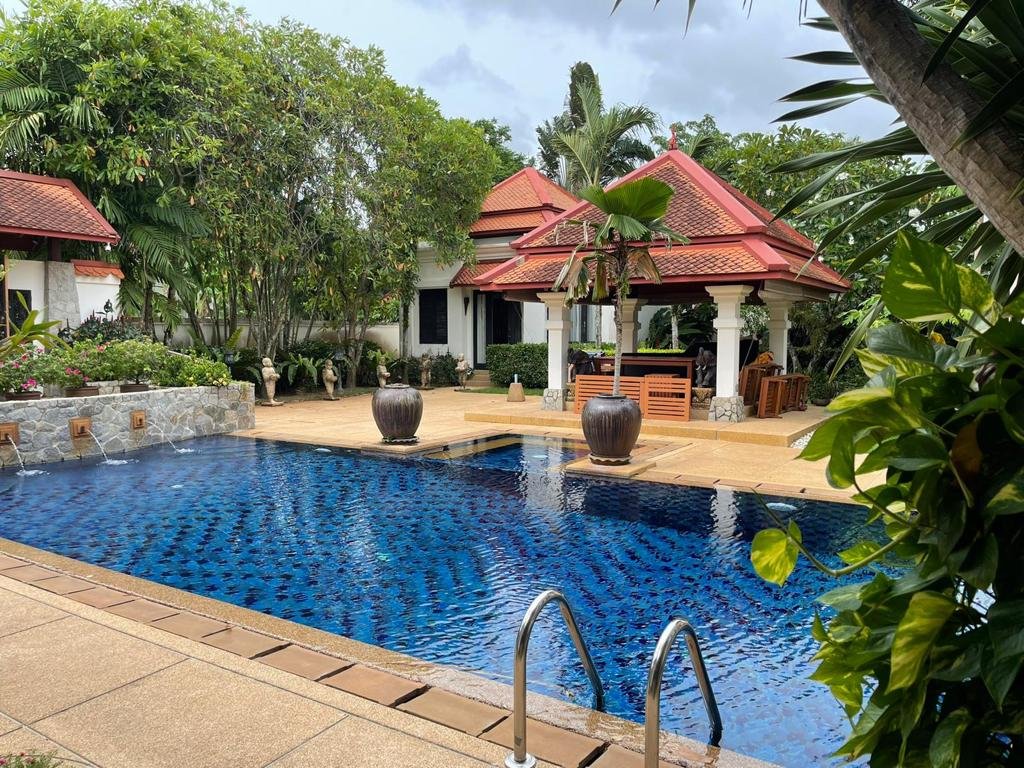 Property image - full photo 5