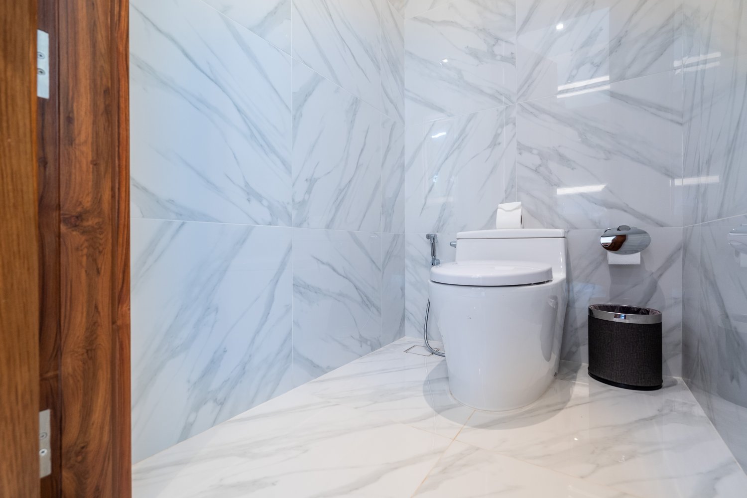 Property image - full photo 38