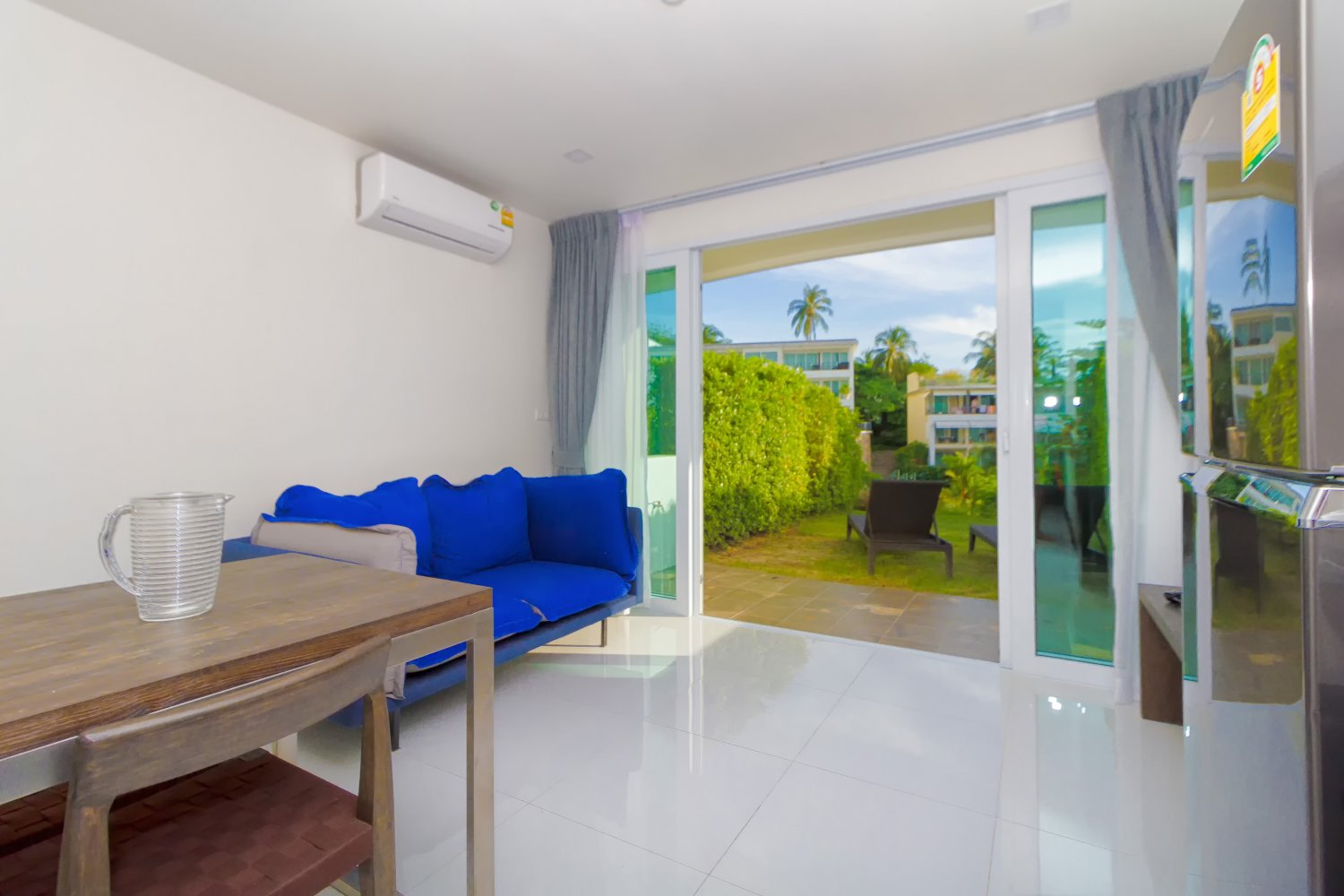 Property image - full photo 6