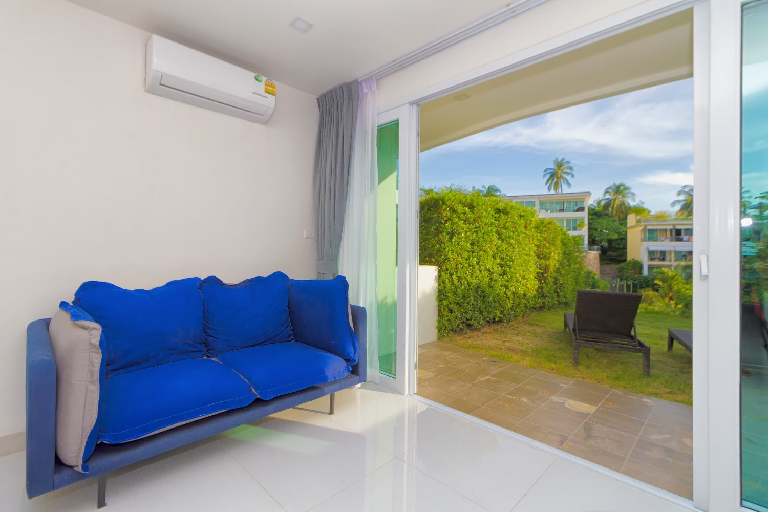 Property image - full photo 5