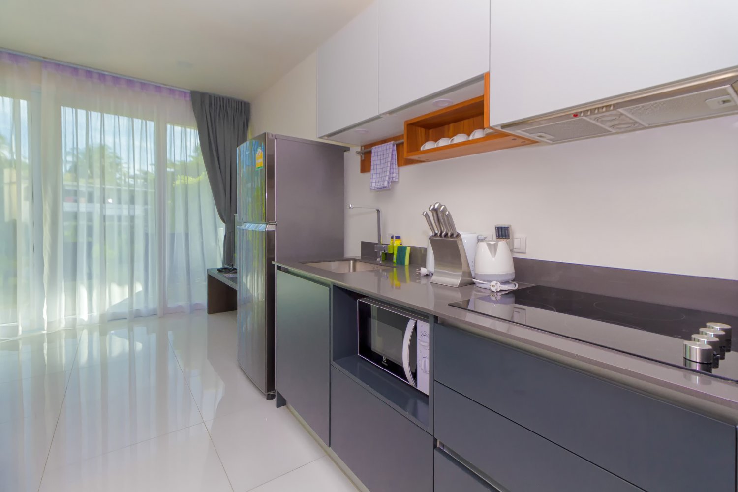 Property image - full photo 12