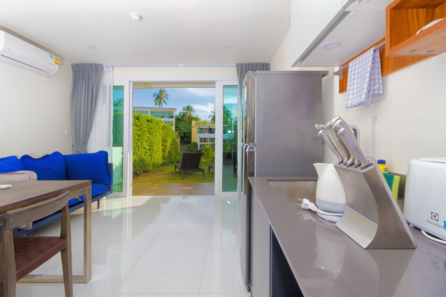 Property image - full photo 8