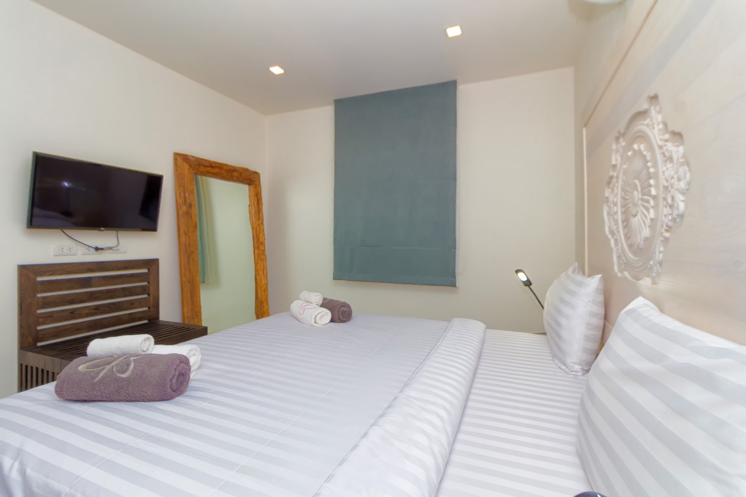 Property image - full photo 29