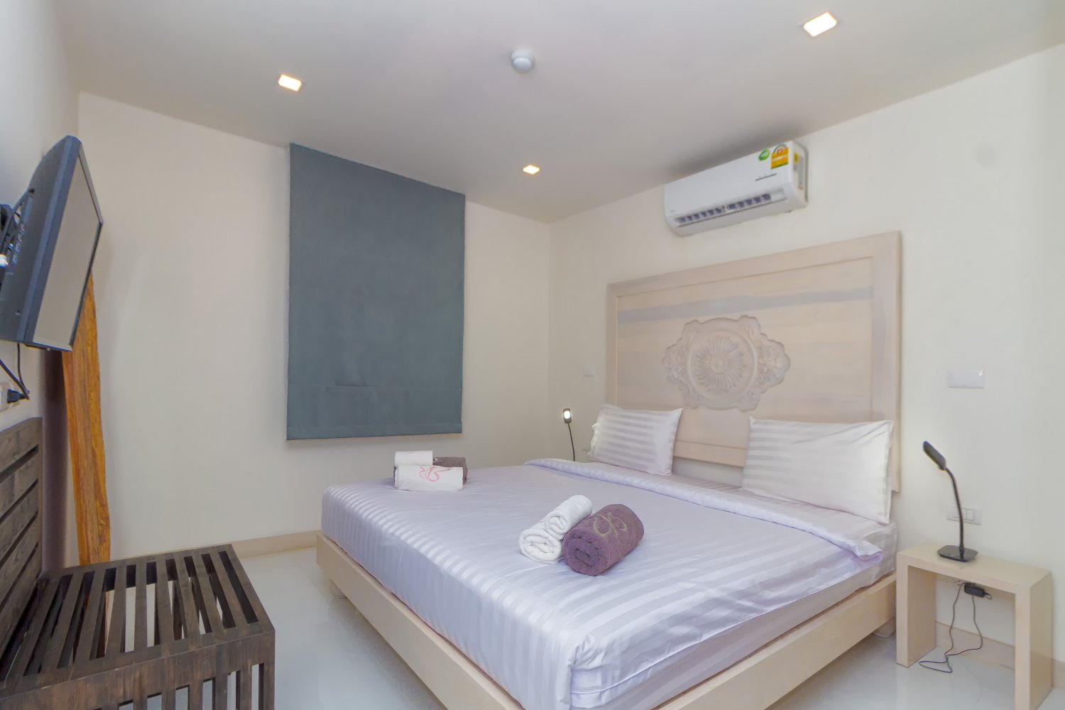Property image - full photo 25