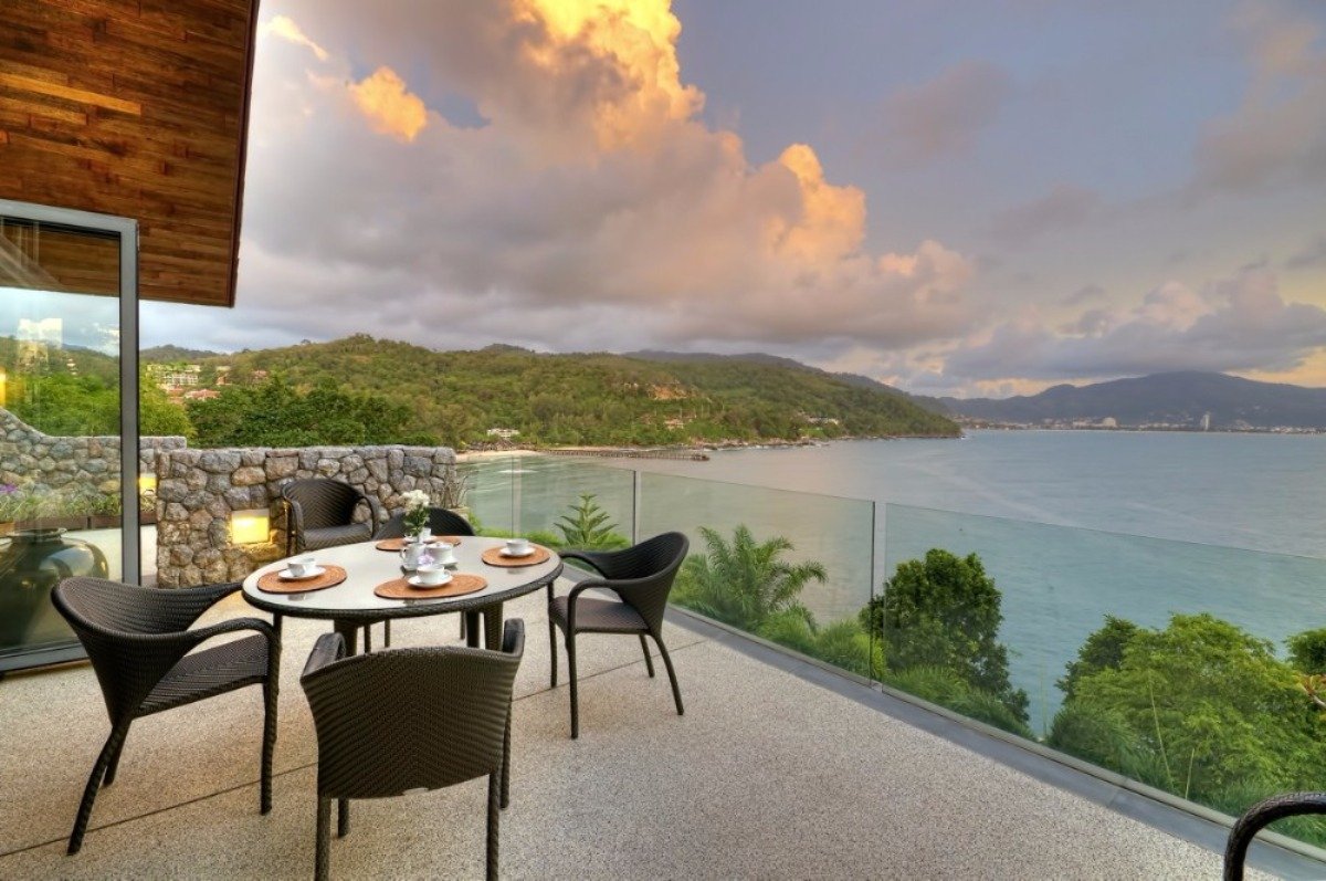 Property image - full photo 10
