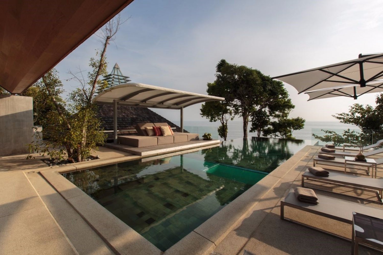 Property image - full photo 10