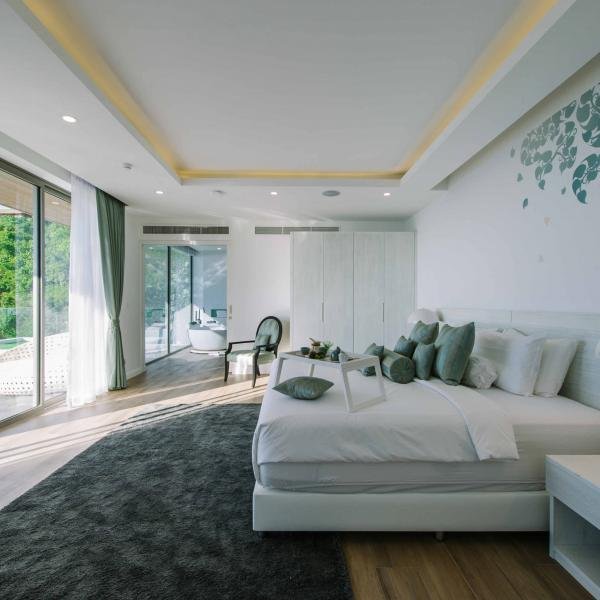 Property image - full photo 73