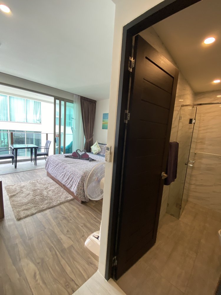 Property image - full photo 11