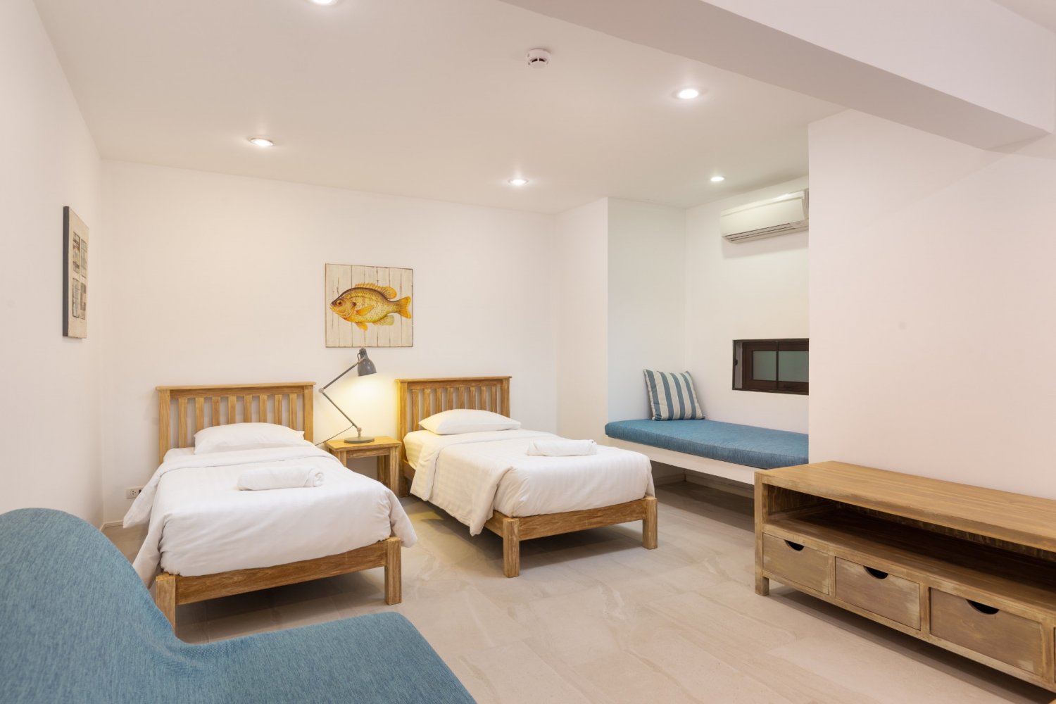 Property image - full photo 20