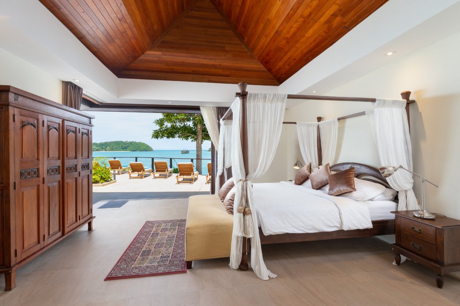 Property image - full photo 9