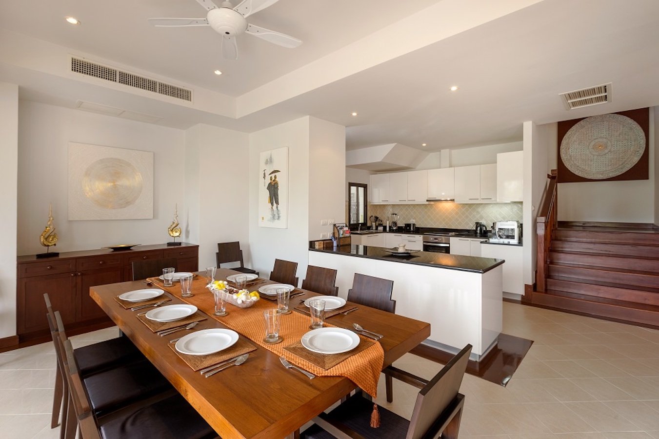 Property image - full photo 4