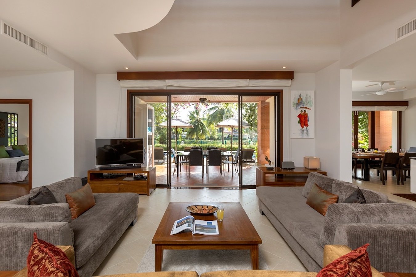 Property image - full photo 8
