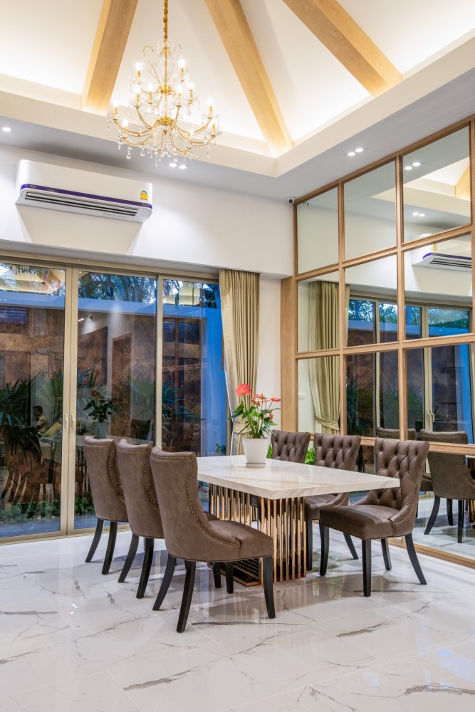 Property image - full photo 5