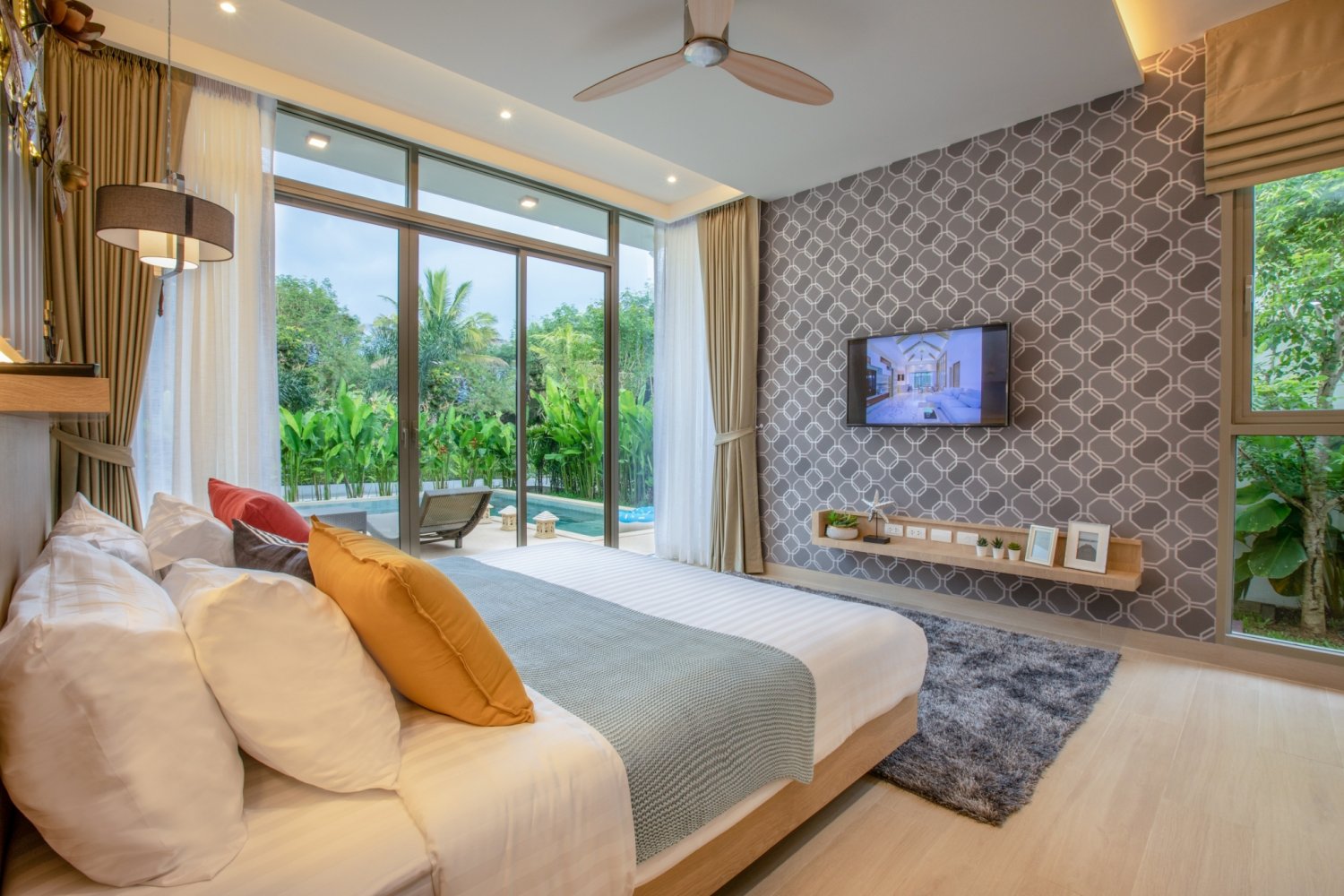 Property image - full photo 19