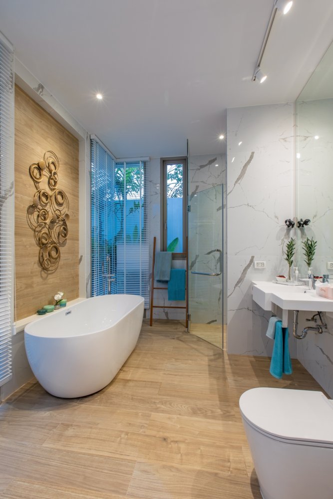 Property image - full photo 16