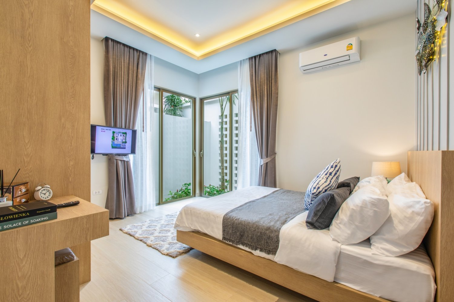 Property image - full photo 22