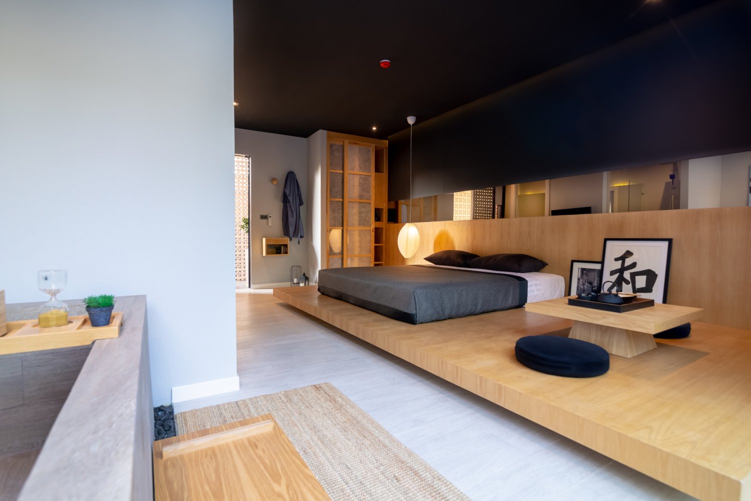 Property image - full photo 3