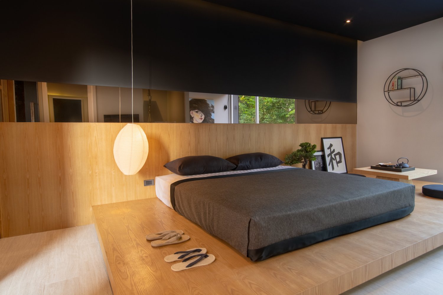 Property image - full photo 2