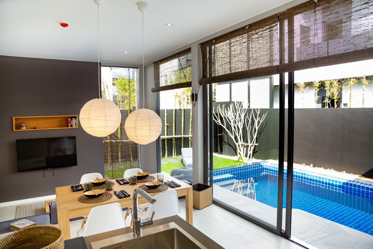 Property image - full photo 1