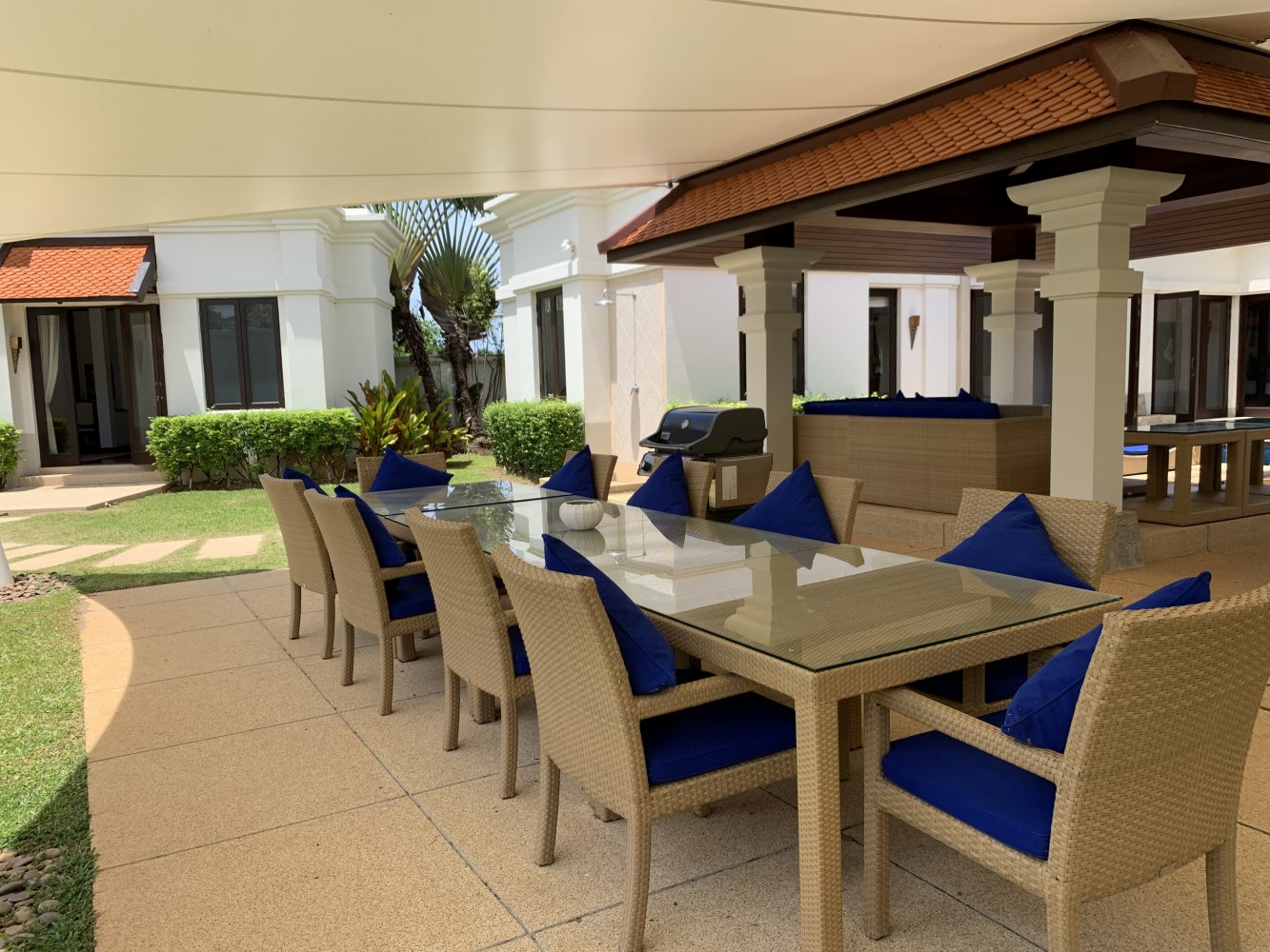 Property image - full photo 10