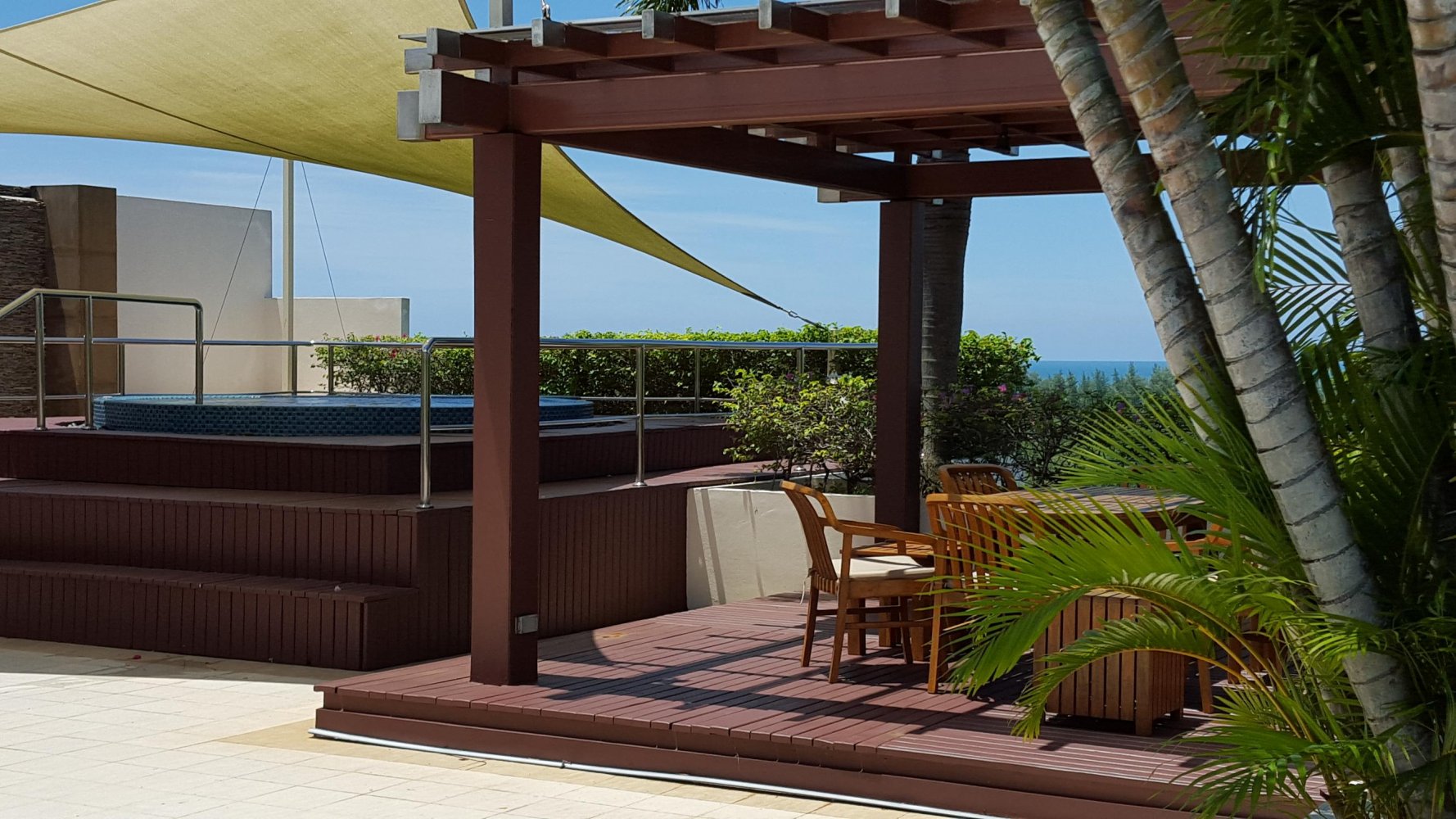 Property image - full photo 11