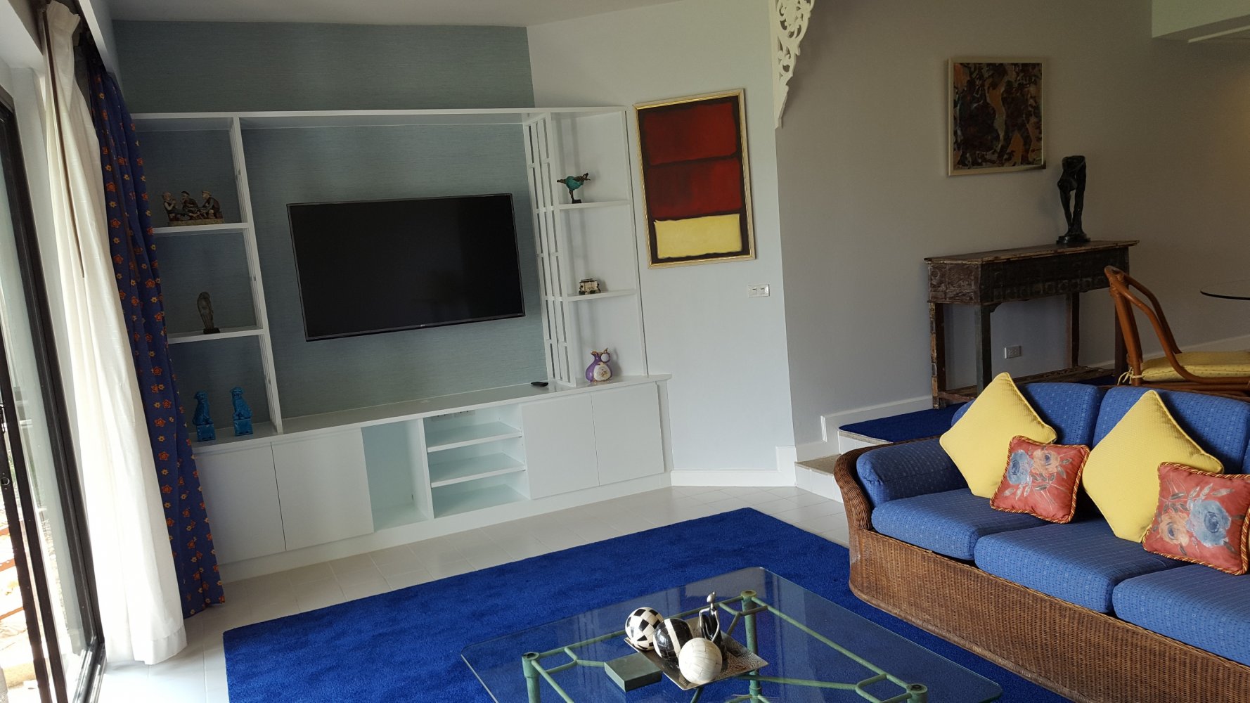 Property image - full photo 4