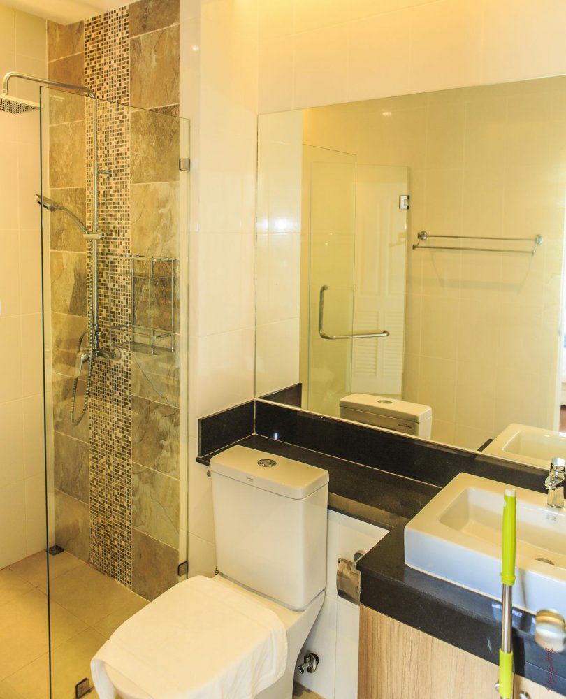 Property image - full photo 15