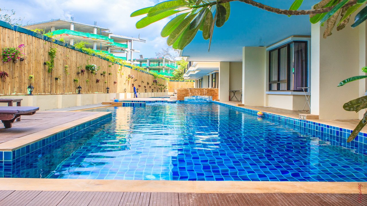Property image - full photo 3