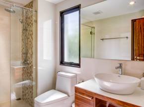 Property image - full photo 13