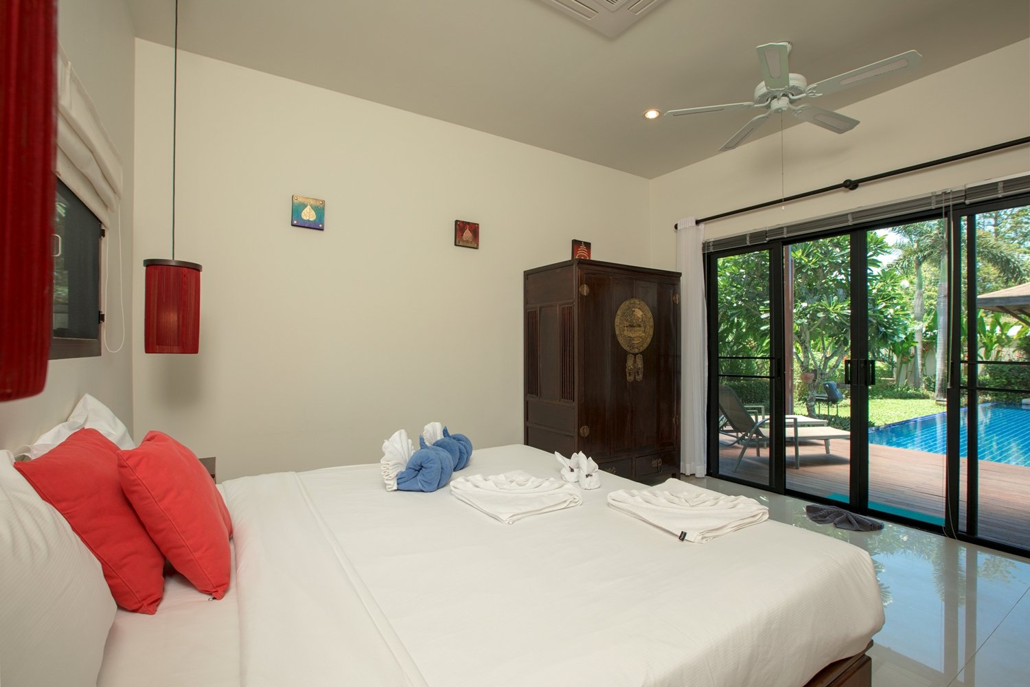 Property image - full photo 18