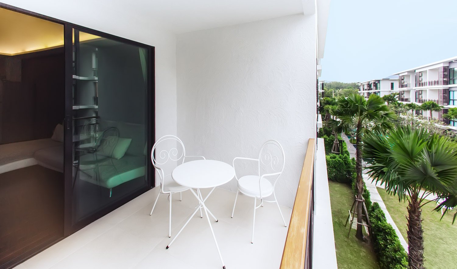 Property image - full photo 33