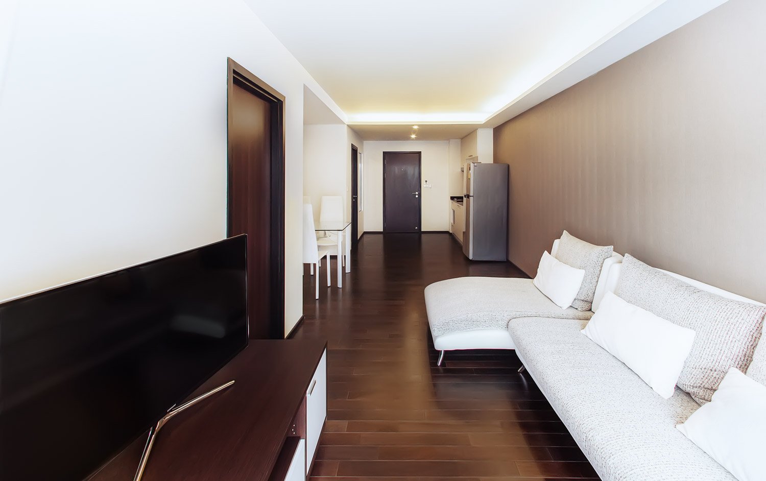 Property image - full photo 23