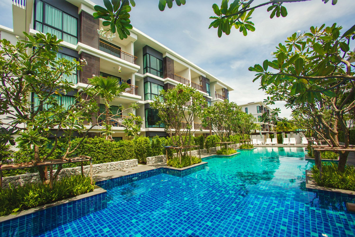 Property image - full photo 6