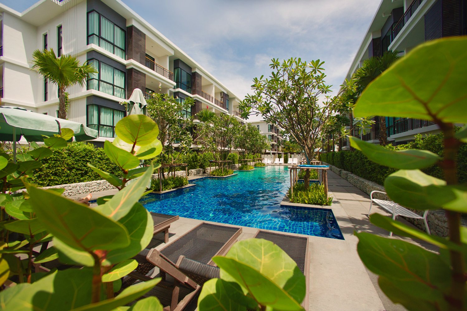 Property image - full photo 4