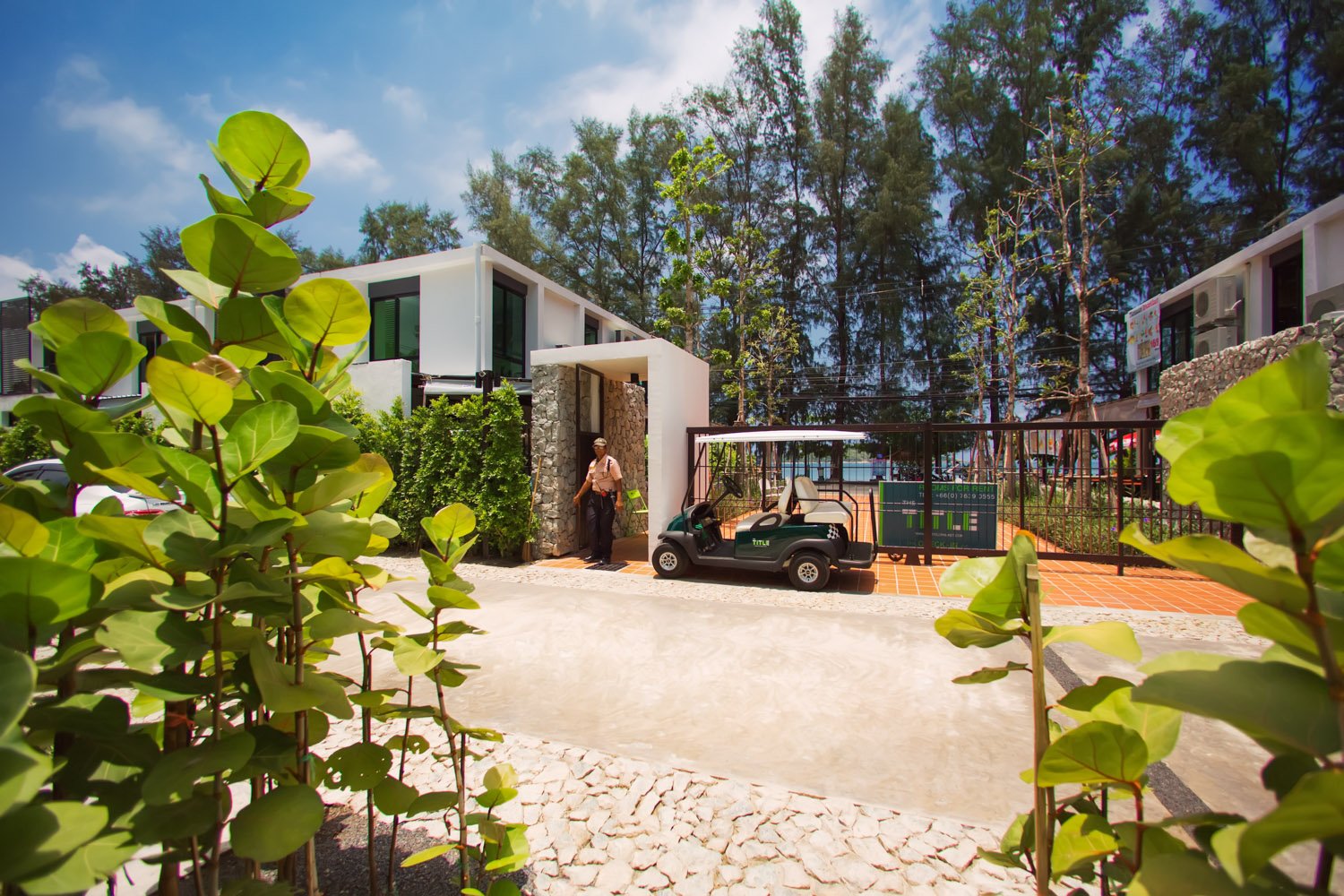 Property image - full photo 11